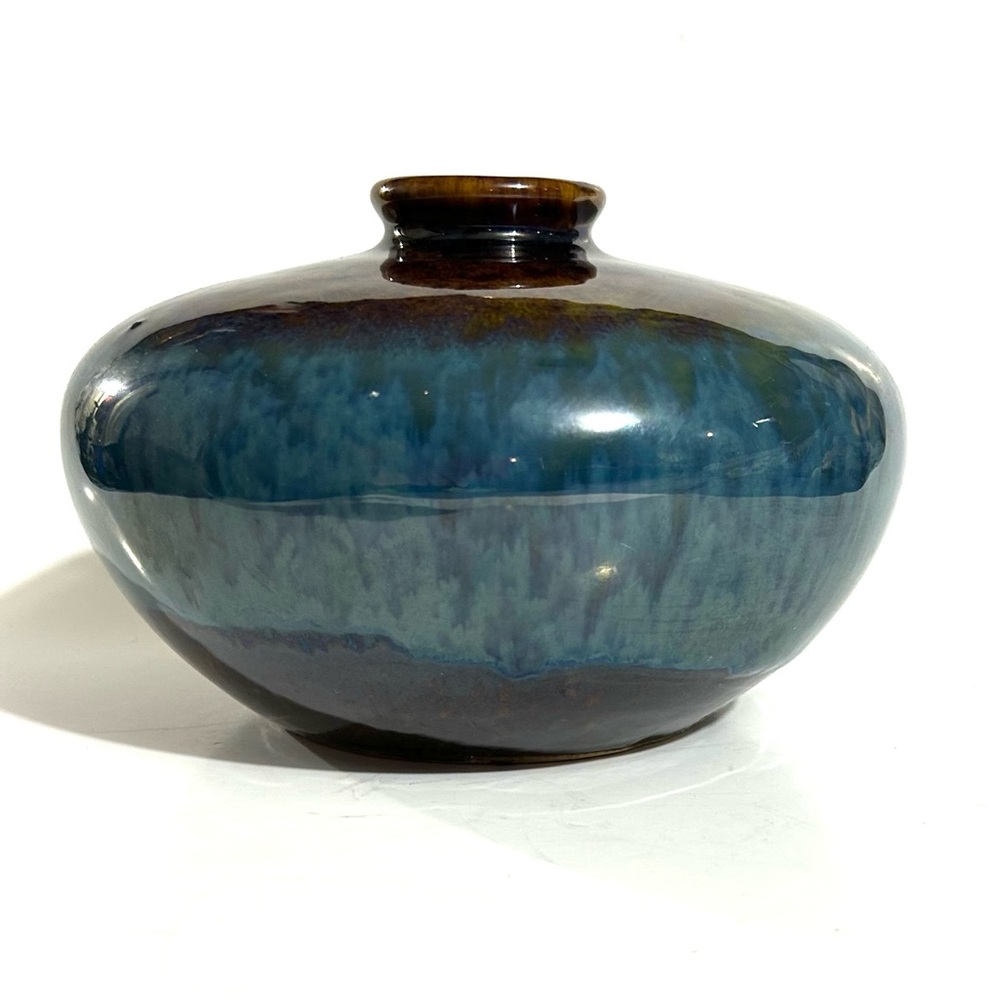 Vintage Farmhouse Blue & Brown Pottery Vase 10x 8” - Picture 3 of 4